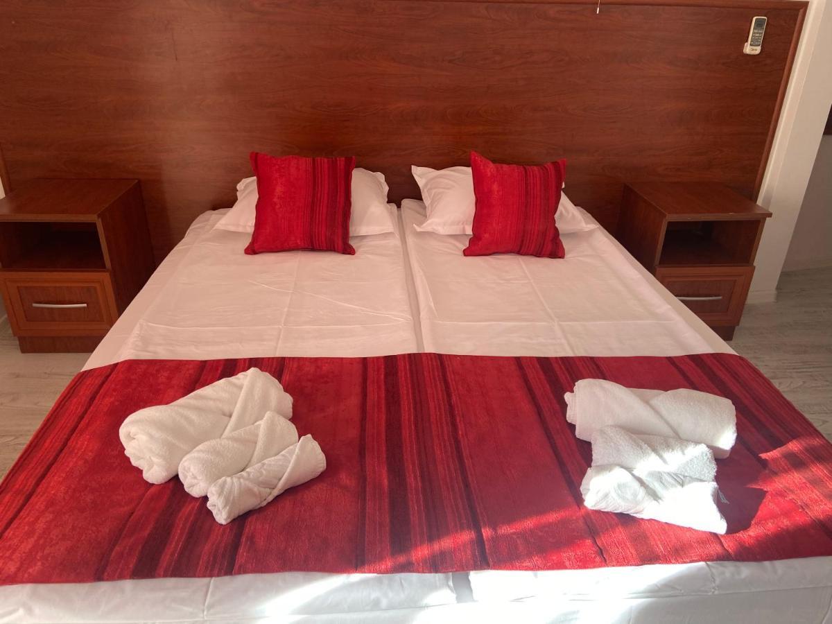 צרבו Ribarska Sreshta Family Hotel מראה חיצוני תמונה